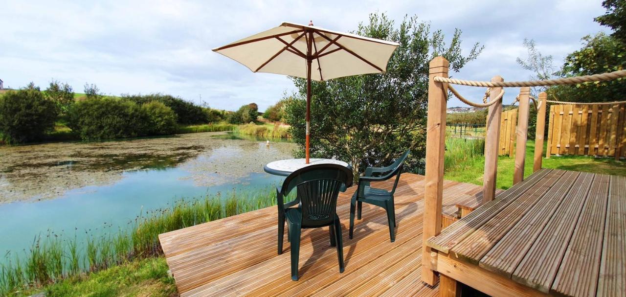 Lynstone Lakes Lodge *