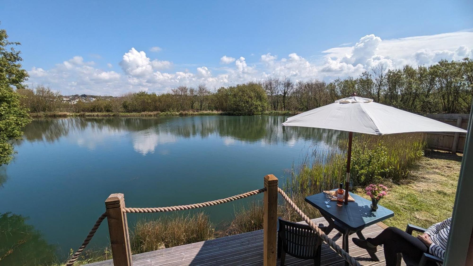 Lodge Lynstone Lakes Bude