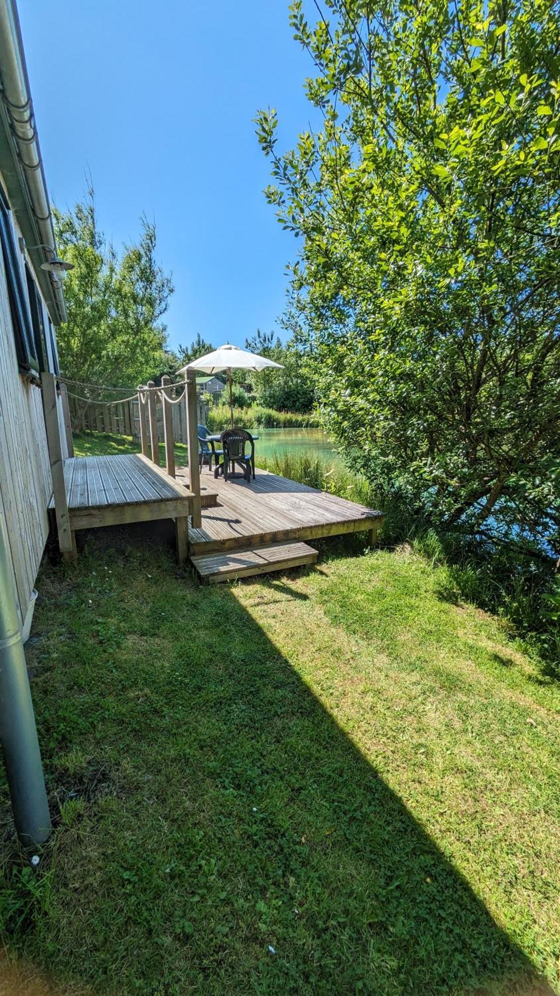 Lynstone Lakes Lodge
