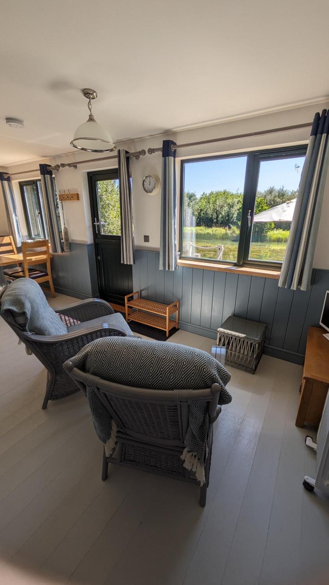 Lynstone Lakes Lodge Bude