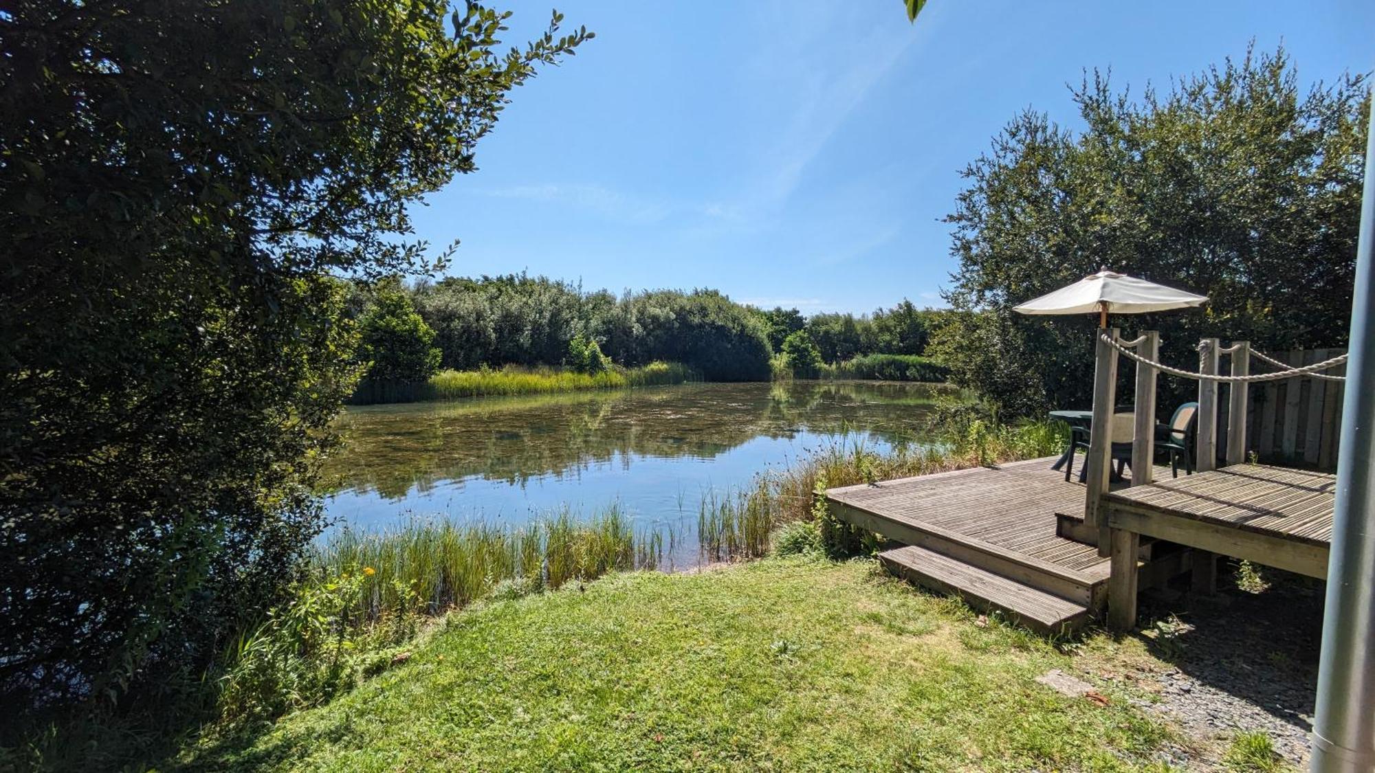 Lynstone Lakes *